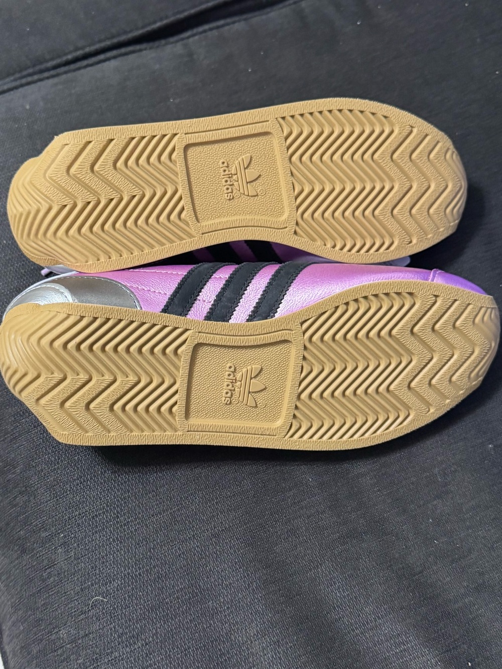 NEW! ADIDAS Country OG
Bliss Lilac Silver Metallic core Black - Picture 4 of 6